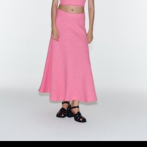 Zara weaved skirt in pink brand new never worn